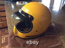 BELL MOTO 3 Yellow Motorcycle Motocross 1983 Helmet Size 7 5/8 Visor Vintage
