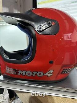 Vintage BELL MOTO 4 FORCE FLOW Motocross MX Motorcycle Helmet with Visor Red