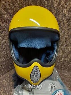 Vintage Motocross NOS Bell MOTO 3 Pro Display Helmet Size 6-3/4. Yellow